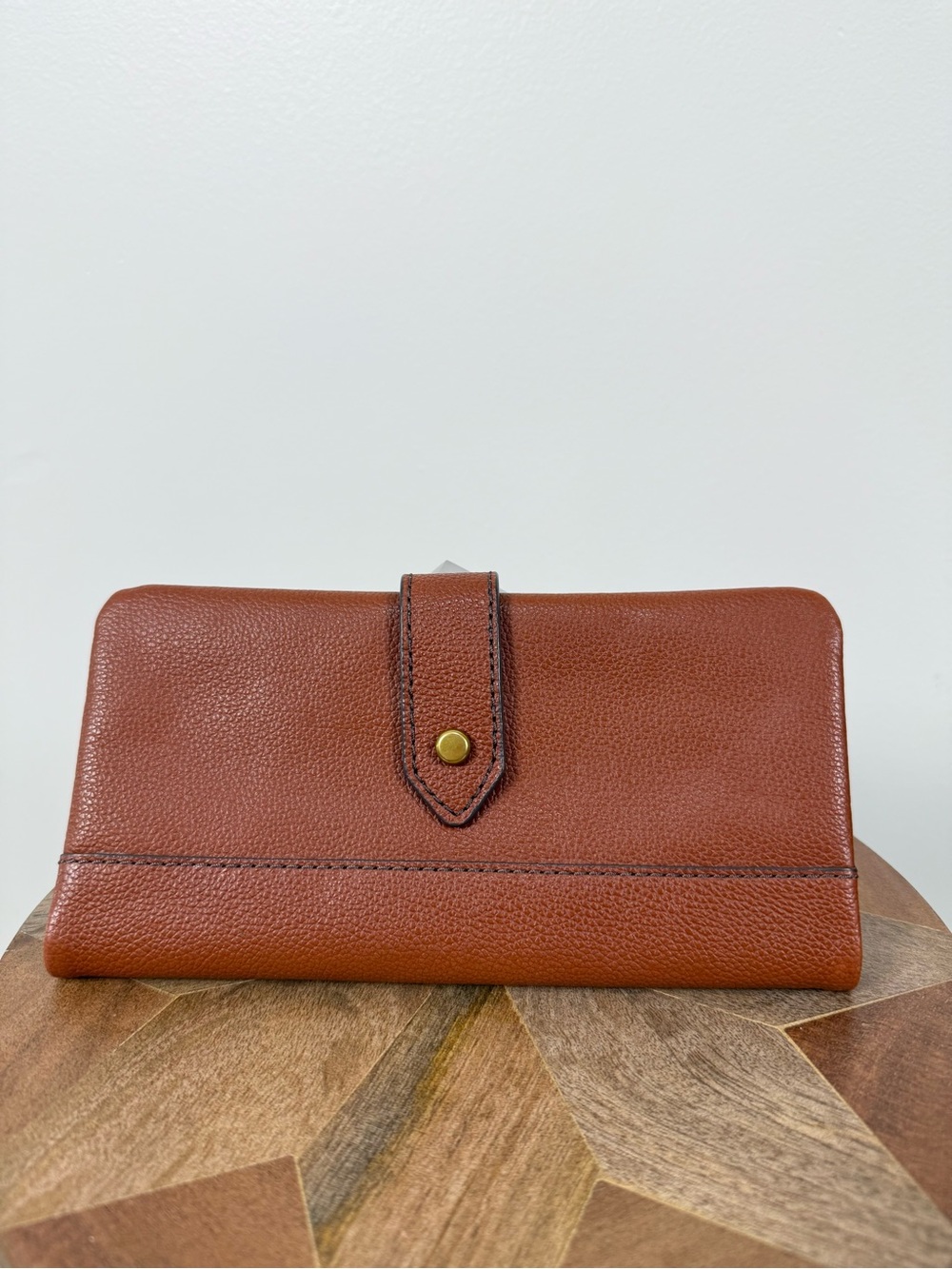 Fossil Lanie Clutch Wallet Medium Brown Leather Minimalist Vintage Inspired - Picture 2 of 5